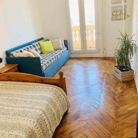 Appartment Le Charme Du Bourgeois Nizza Esterno foto